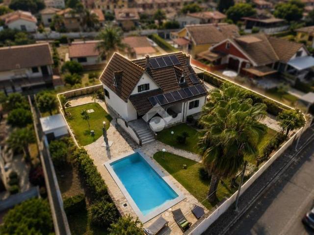 Villa Indipendente in vendita a Nuova Florida, Roma Capitale