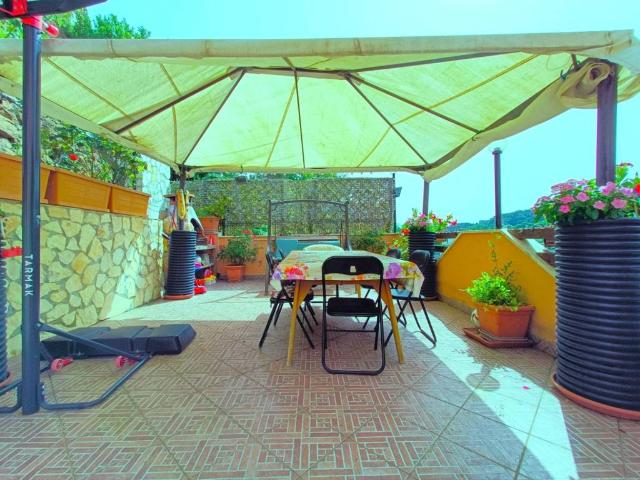 Villa Indipendente in vendita a Nuova Florida, Roma Capitale