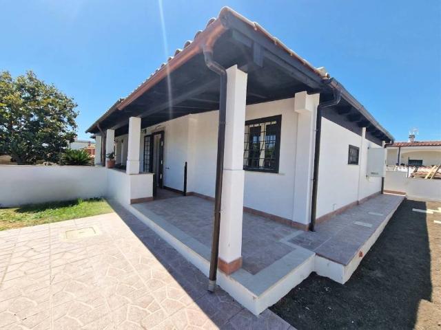 Villa Indipendente in vendita a Nuova Florida, Roma Capitale