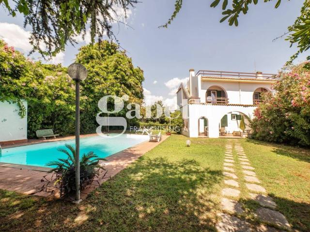 Villa Indipendente in vendita a Roma Capitale, Lazio