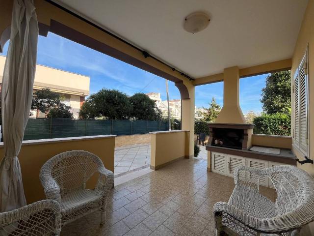 Villa Indipendente in vendita a Roma Capitale, Lazio