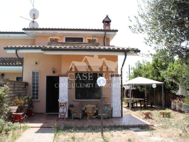 Villa Indipendente in vendita a Roma Capitale, Lazio