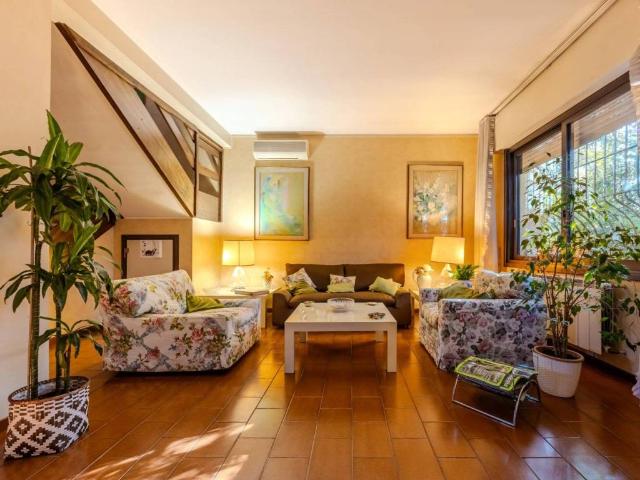 Villa Indipendente in vendita a Torretta, Arese