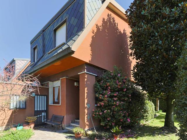 Villa Indipendente in vendita a Valera, Arese