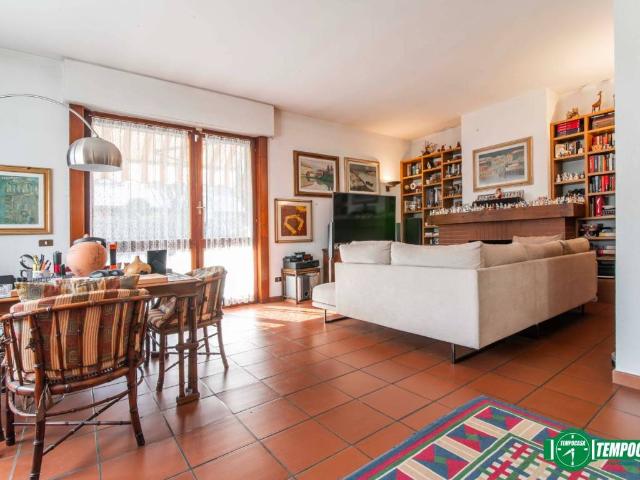 Villa Indipendente in vendita a Torretta, Arese