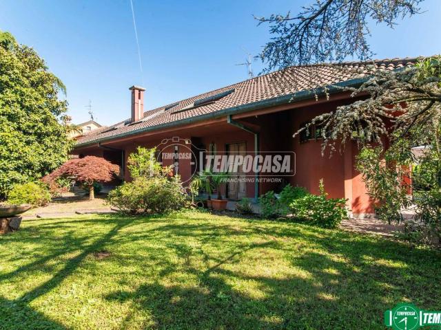 Villa Indipendente in vendita a Torretta, Arese