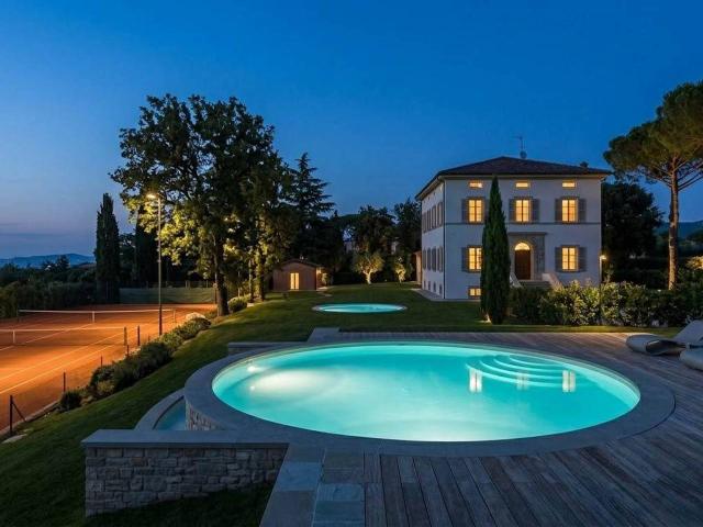 Villa Indipendente in vendita a Santa Firmina, Palazzo Del Pero