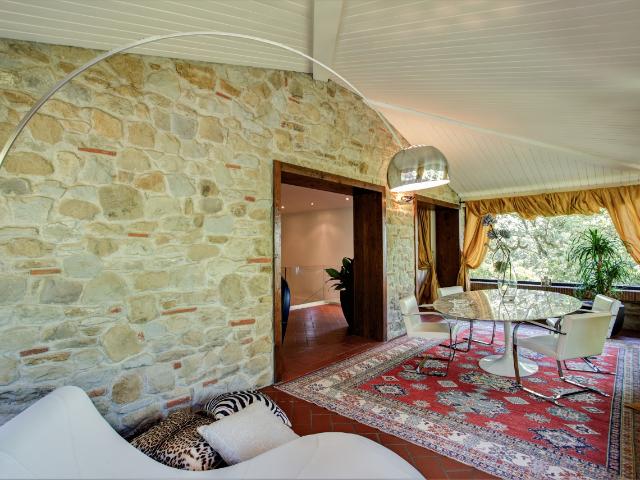 Villa Indipendente in vendita a Palazzo Del Pero, Toscana