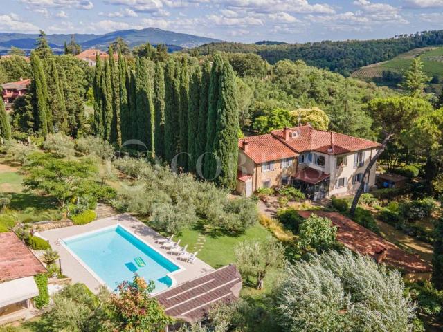 Villa Indipendente in vendita a Indicatore, Palazzo Del Pero