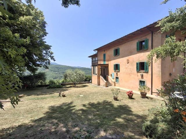 Villa Indipendente in vendita a Palazzo Del Pero, Toscana
