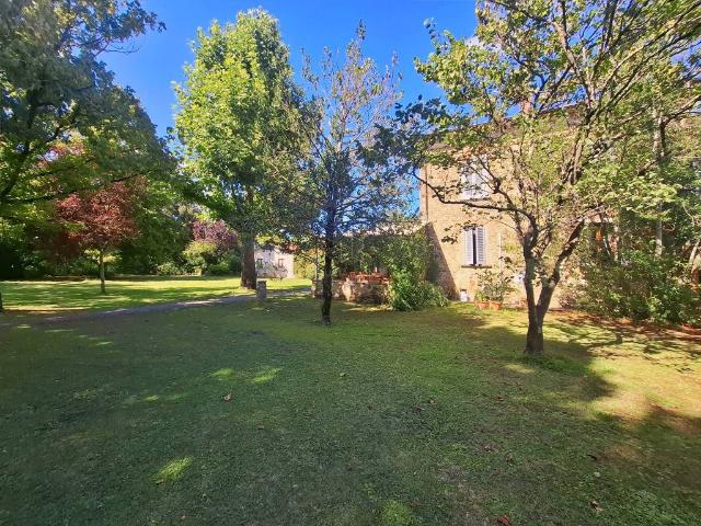 Villa Indipendente in vendita a Palazzo Del Pero, Toscana