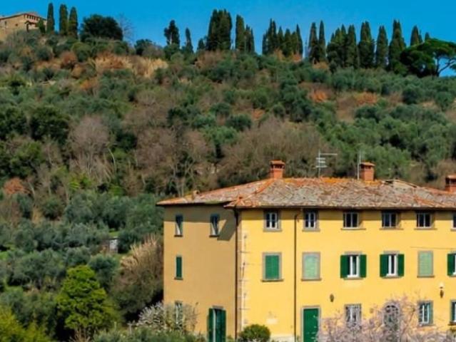 Villa Indipendente in vendita a Battifolle, Arezzo