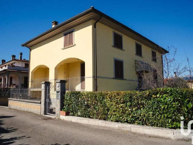 Villa Indipendente in vendita a Palazzo Del Pero, Toscana