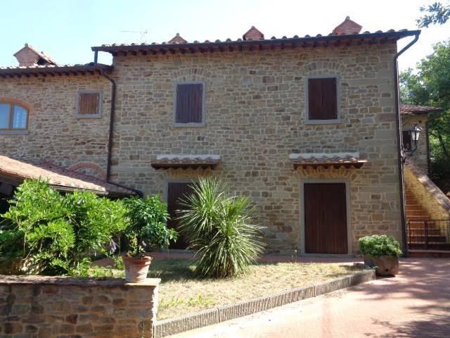 Villa Indipendente in vendita a Palazzo Del Pero, Toscana