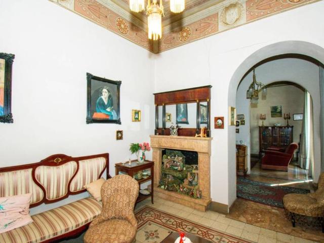 Villa Indipendente in vendita a Palazzo Del Pero, Toscana