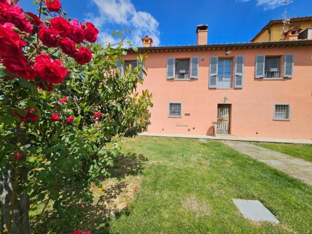 Villa Indipendente in vendita a Palazzo Del Pero, Toscana