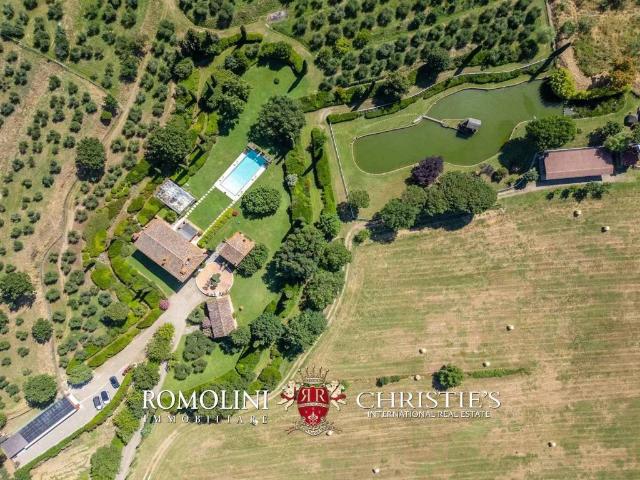 Villa Indipendente in vendita a Madonna di Mezzastrada, Palazzo Del Pero