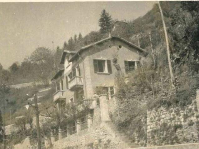 Villa Indipendente in vendita a Dizzasco, Lombardia