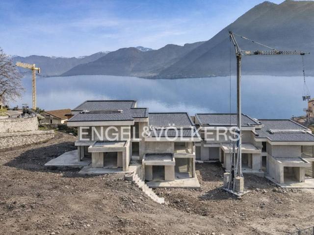 Villa Indipendente in vendita a Argegno, Lombardia