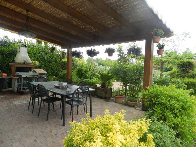 Villa Indipendente in vendita a Casadio, Argelato