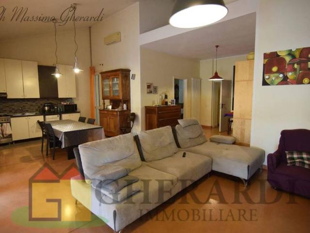 Villa Indipendente in vendita a Argenta, Reggio Emilia