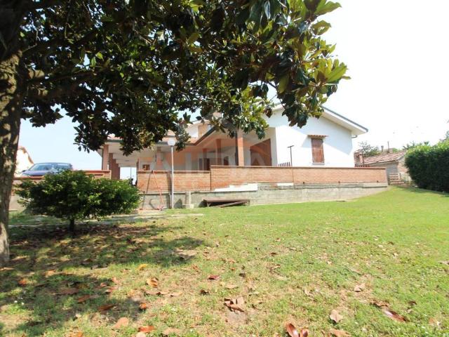 Villa Indipendente in vendita a Unione dei comuni della Bassa Romagna, Alfonsine
