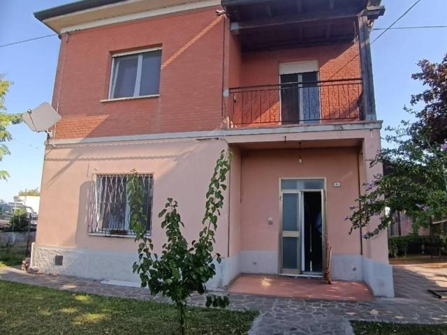 Villa Indipendente in vendita a San Biagio, Argenta