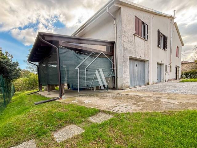 Villa Indipendente in vendita a Menate, Alfonsine