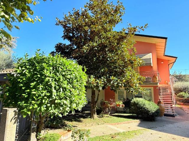 Villa Indipendente in vendita a Menate, Alfonsine