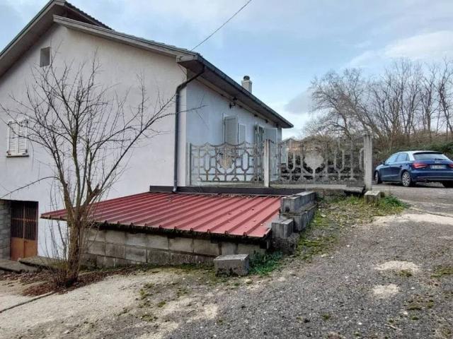 Villa Indipendente in vendita a Ariano Irpino, Campania