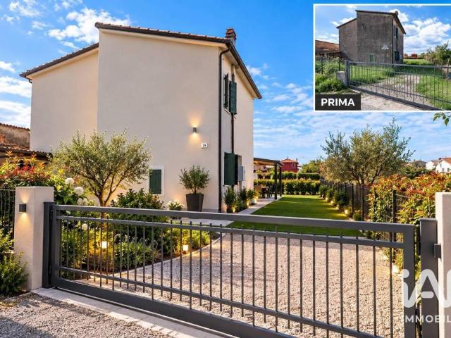 Villa Indipendente in vendita a Ariano, Ariano nel Polesine