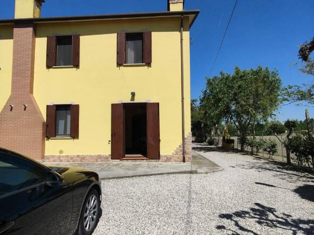 Villa Indipendente in vendita a Ariano Nel Polesine, Veneto
