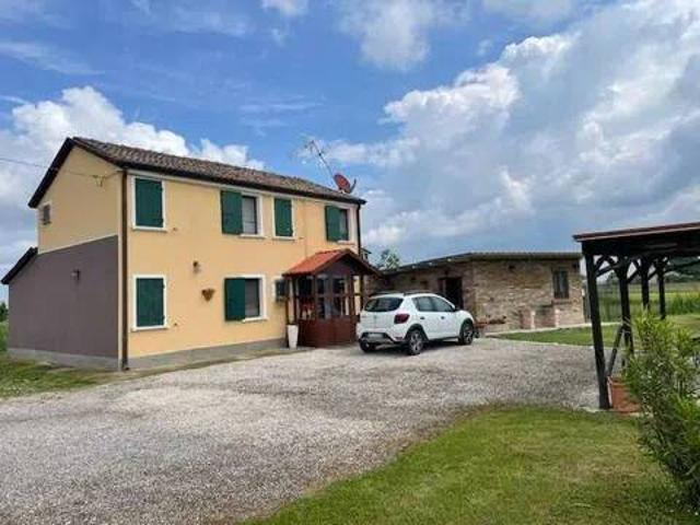 Villa Indipendente in vendita a Ariano Nel Polesine, Veneto