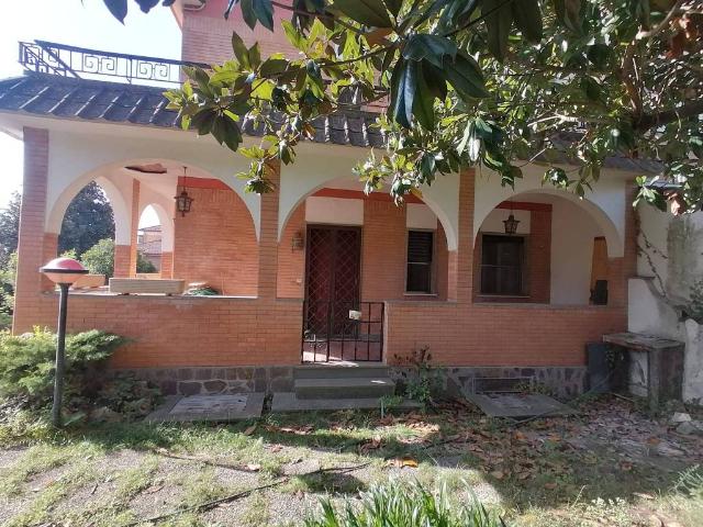 Villa Indipendente in vendita a La Torretta, Roma Capitale