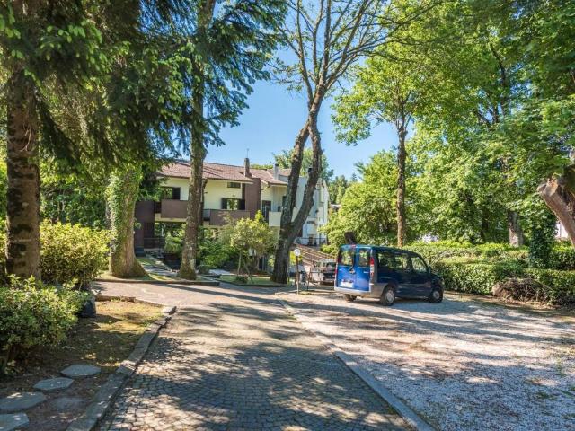 Villa Indipendente in vendita a Monte Gentile, Roma Capitale
