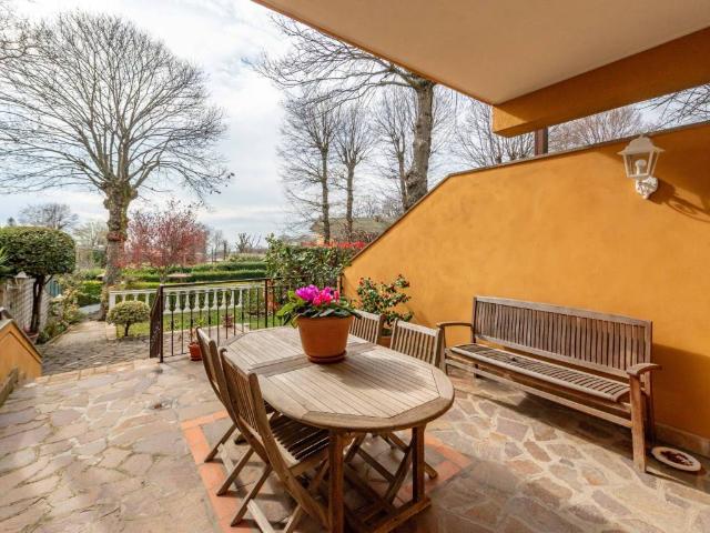 Villa Indipendente in vendita a Monte Gentile, Roma Capitale