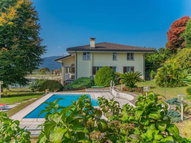 Villa Indipendente in vendita a Piemonte, Verbano-cusio-ossola