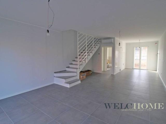 Villa Indipendente in vendita a Arluno, Lombardia