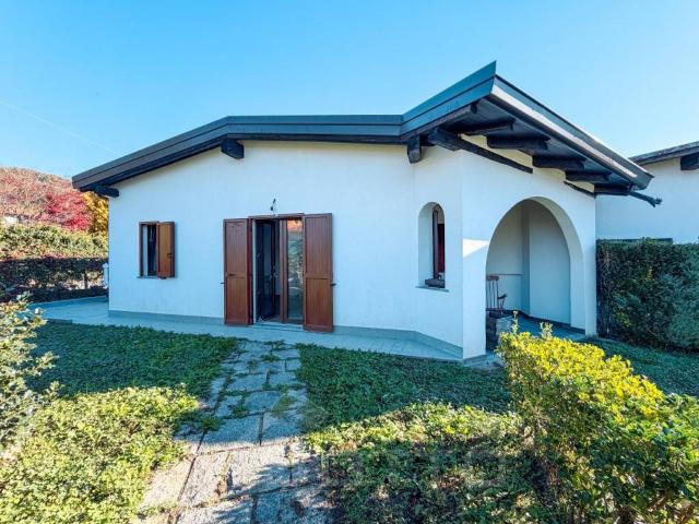 Villa Indipendente in vendita a Piemonte, Novara