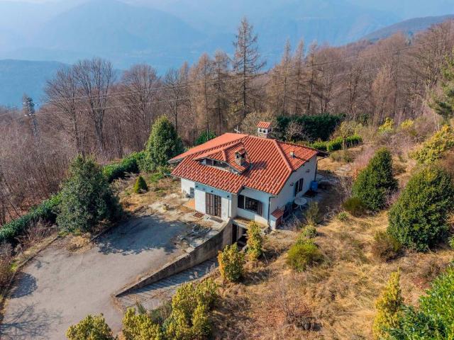 Villa Indipendente in vendita a Piemonte, Novara
