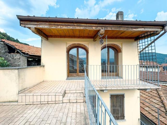 Villa Indipendente in vendita a Piemonte, Novara