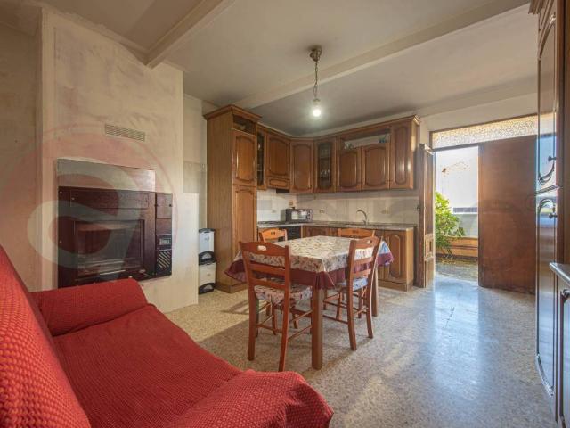 Villa Indipendente in vendita a Arpino, Lazio