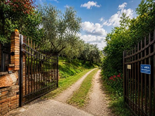 Villa Indipendente in vendita a Arquà Petrarca, Veneto