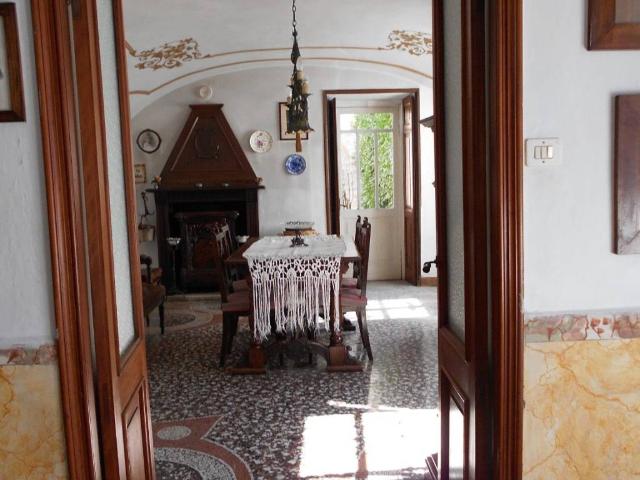 Villa Indipendente in vendita a Piemonte, Alessandria