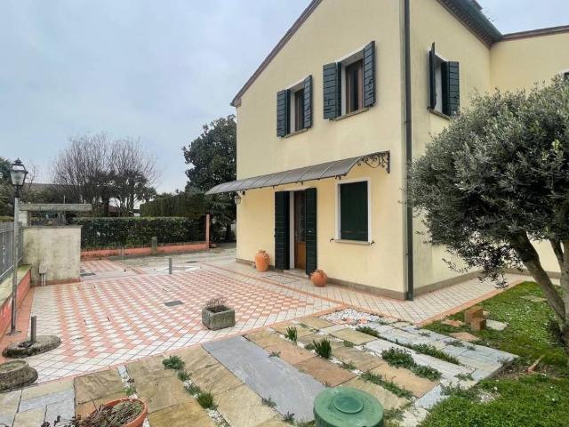 Villa Indipendente in vendita a Arre Di Padova, Veneto