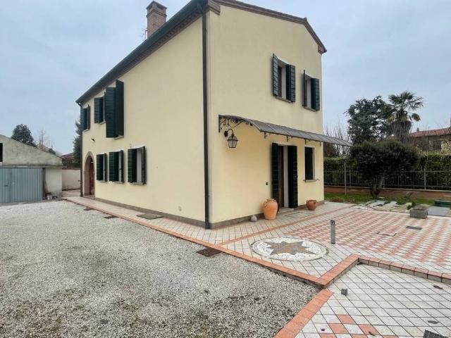 Villa Indipendente in vendita a Arre Di Padova, Veneto