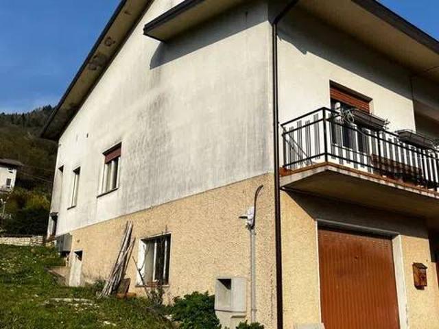Villa Indipendente in vendita a Arsiè, Veneto