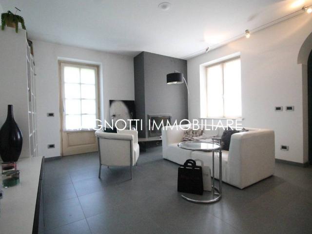 Villa Indipendente in vendita a Artegna, Friuli-Venezia Giulia