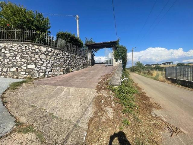 Villa Indipendente in vendita a Valle Pratodeo, Artena