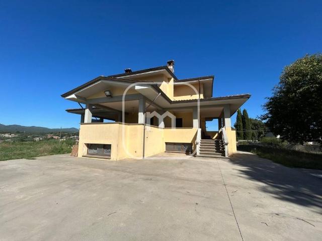 Villa Indipendente in vendita a Colubro, Artena
